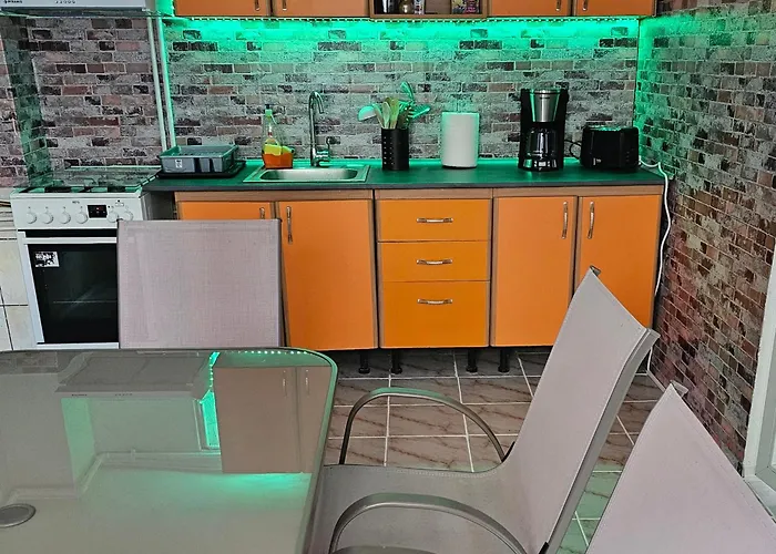 Vilă The Purple House-villa In Bucureşti